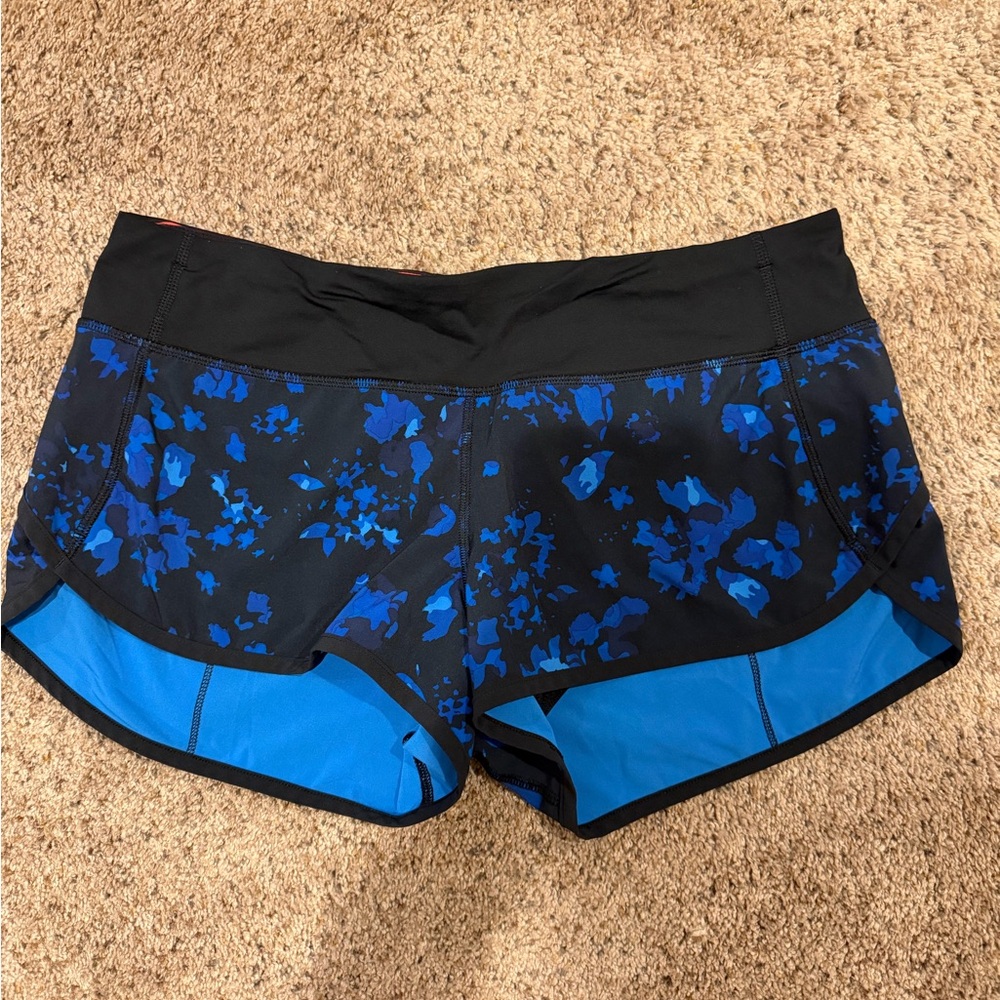 Lululemon Women's Black and Blue Patterned Shorts